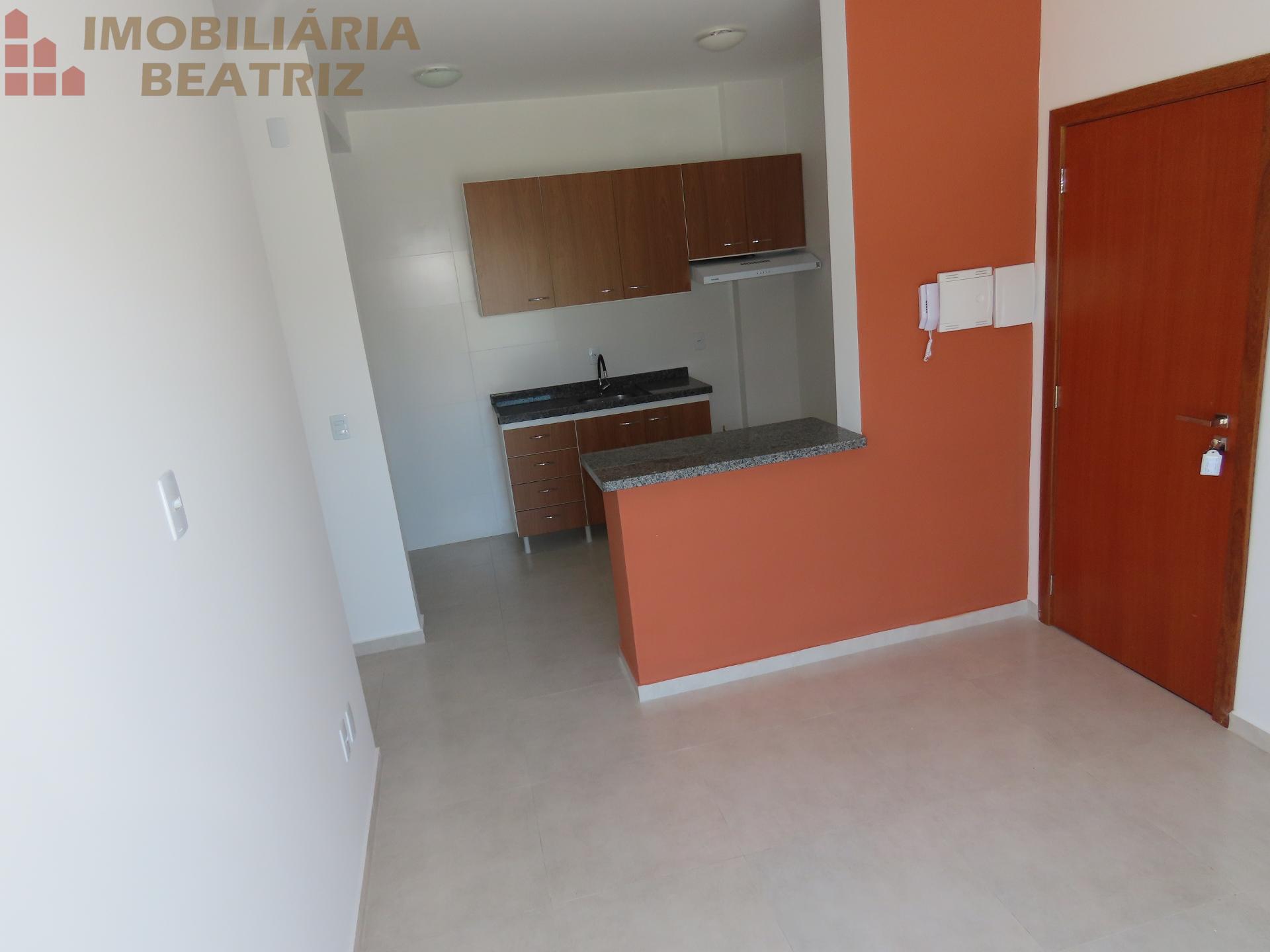 APARTAMENTOS DE 02 QUARTOS PARA LOCAÇÃO NO CENTRO DE PENHA - SC.