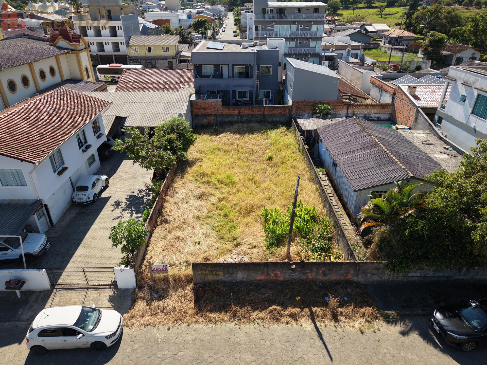 TERRENO À VENDA NO BAIRRO ARMAÇÃO - PENHA SC
