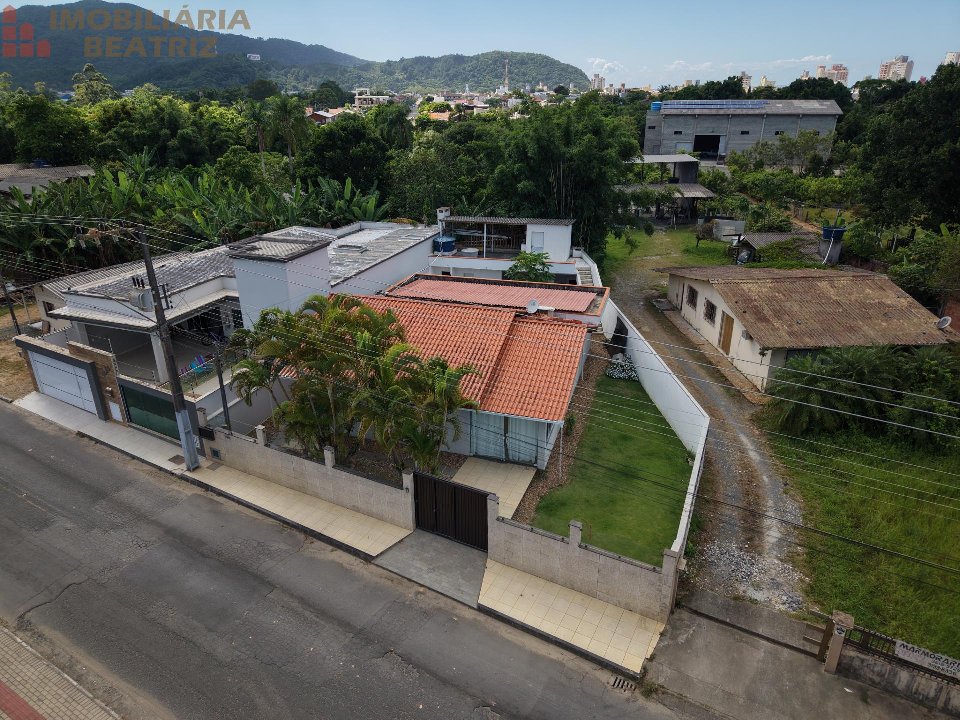 CASA EM ALVENARIA A VENDA NO GRAVATÁ DE PENHA