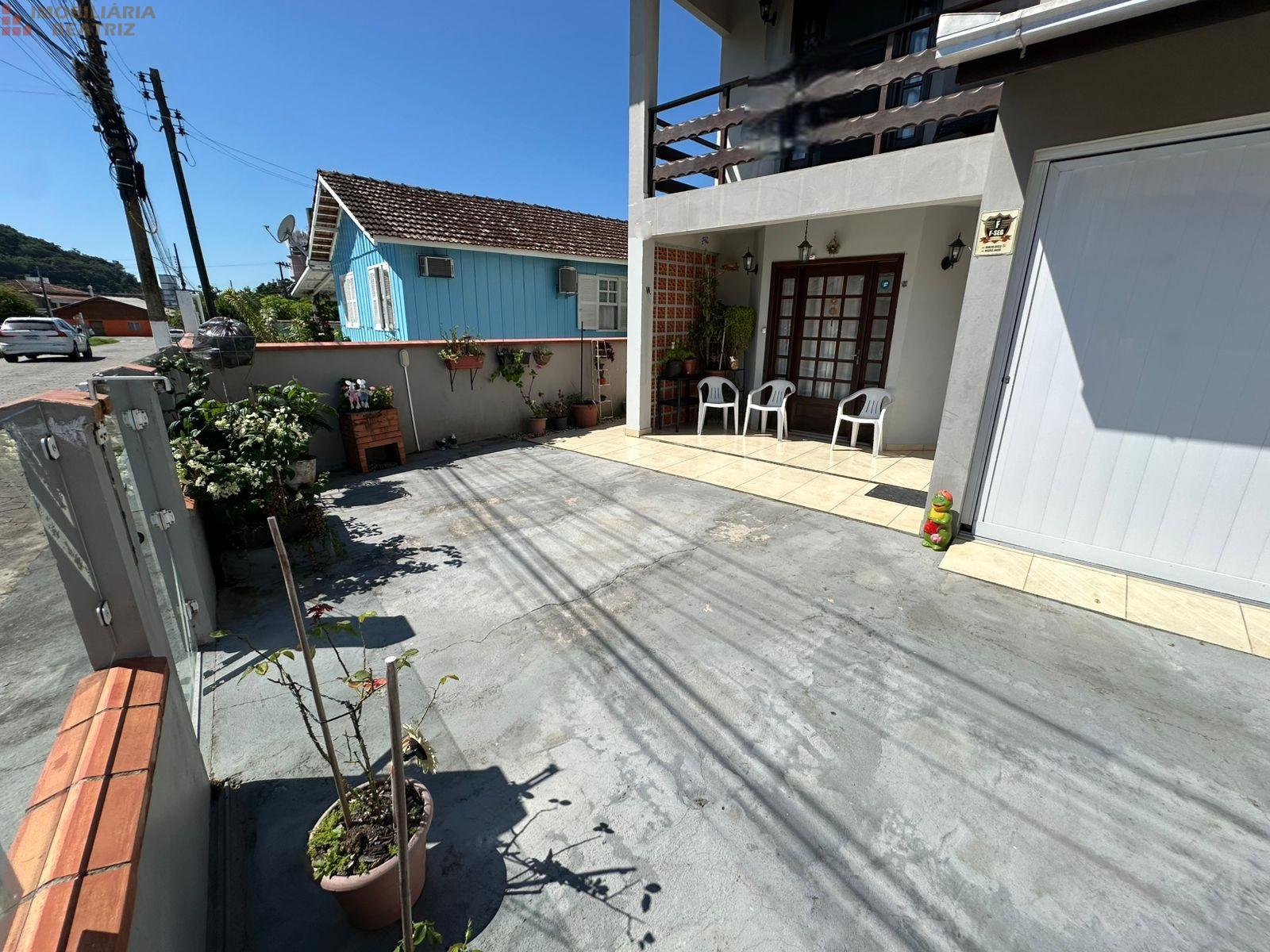 Sobrado com 5 dormitórios à venda, CENTRO, PENHA - SC