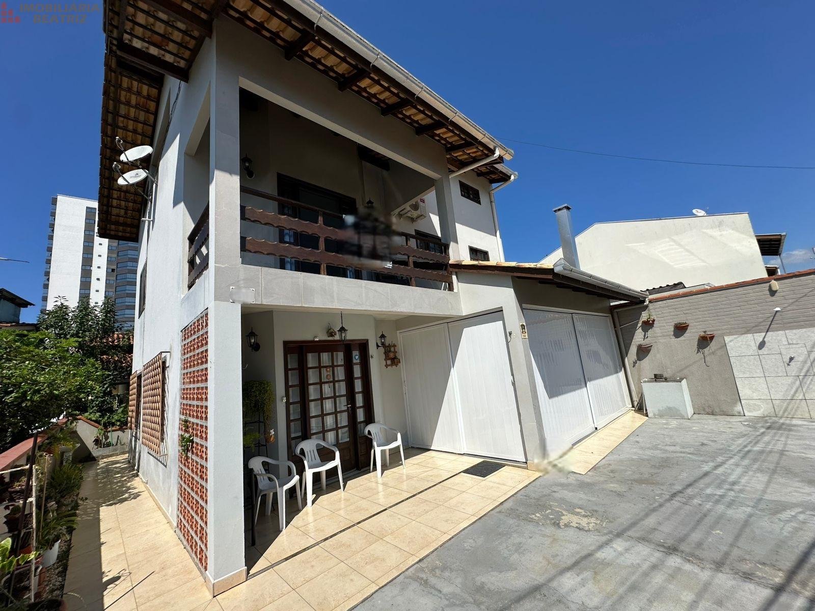 Sobrado com 5 dormitórios à venda, CENTRO, PENHA - SC