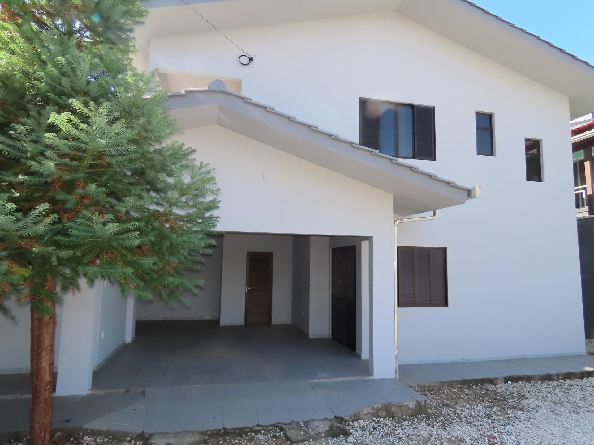 Sobrado com 3 dormitórios para locação, ARMAÇÃO, PENHA - SC