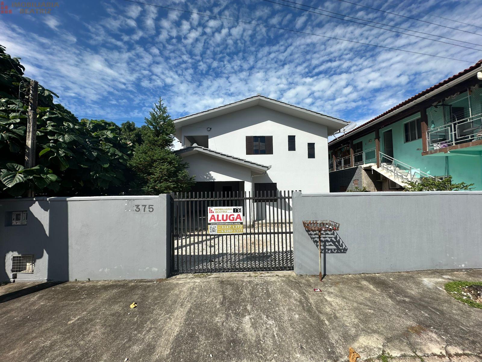 Sobrado com 3 dormitórios para locação, ARMAÇÃO, PENHA - SC