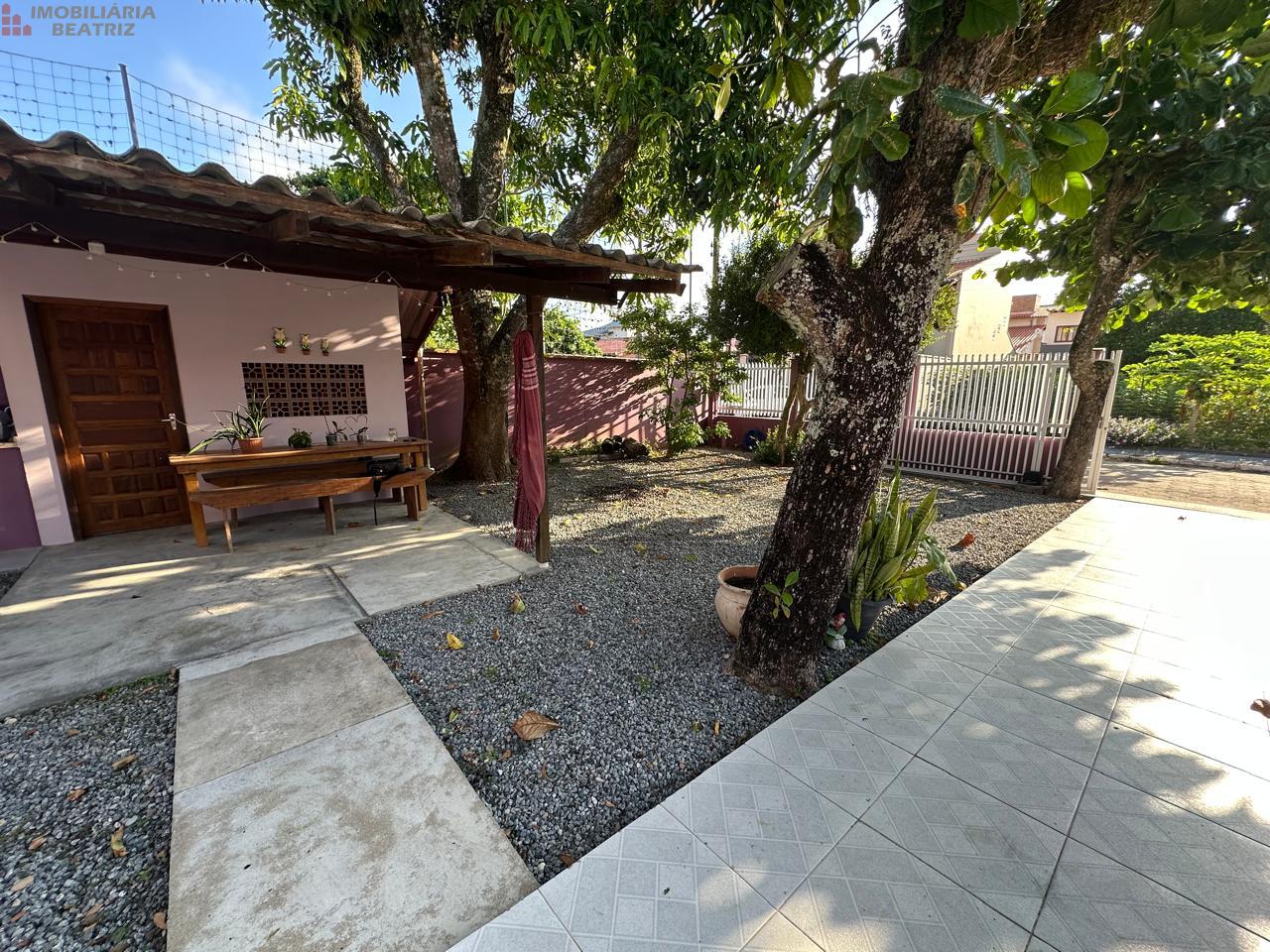 Casa com 4 dormitórios à venda, CENTRO, PENHA - SC