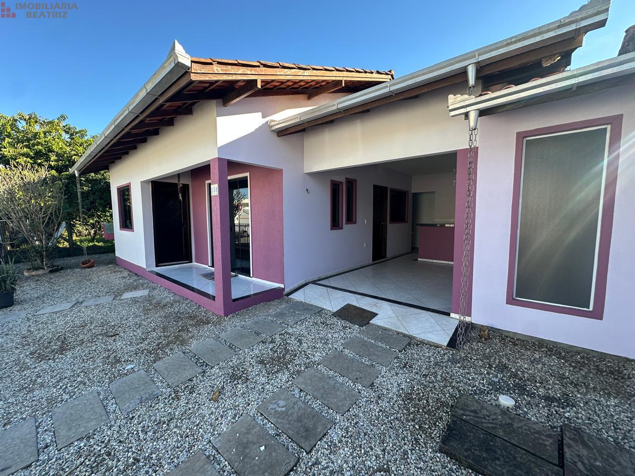 Casa com 2 dormitórios para locação, CENTRO, PENHA - SC
