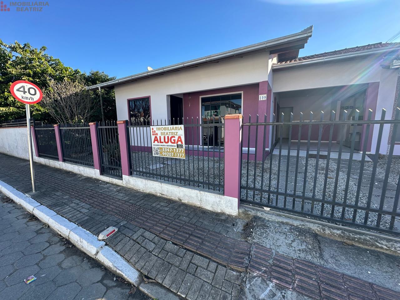 Casa com 2 dormitórios para locação, CENTRO, PENHA - SC