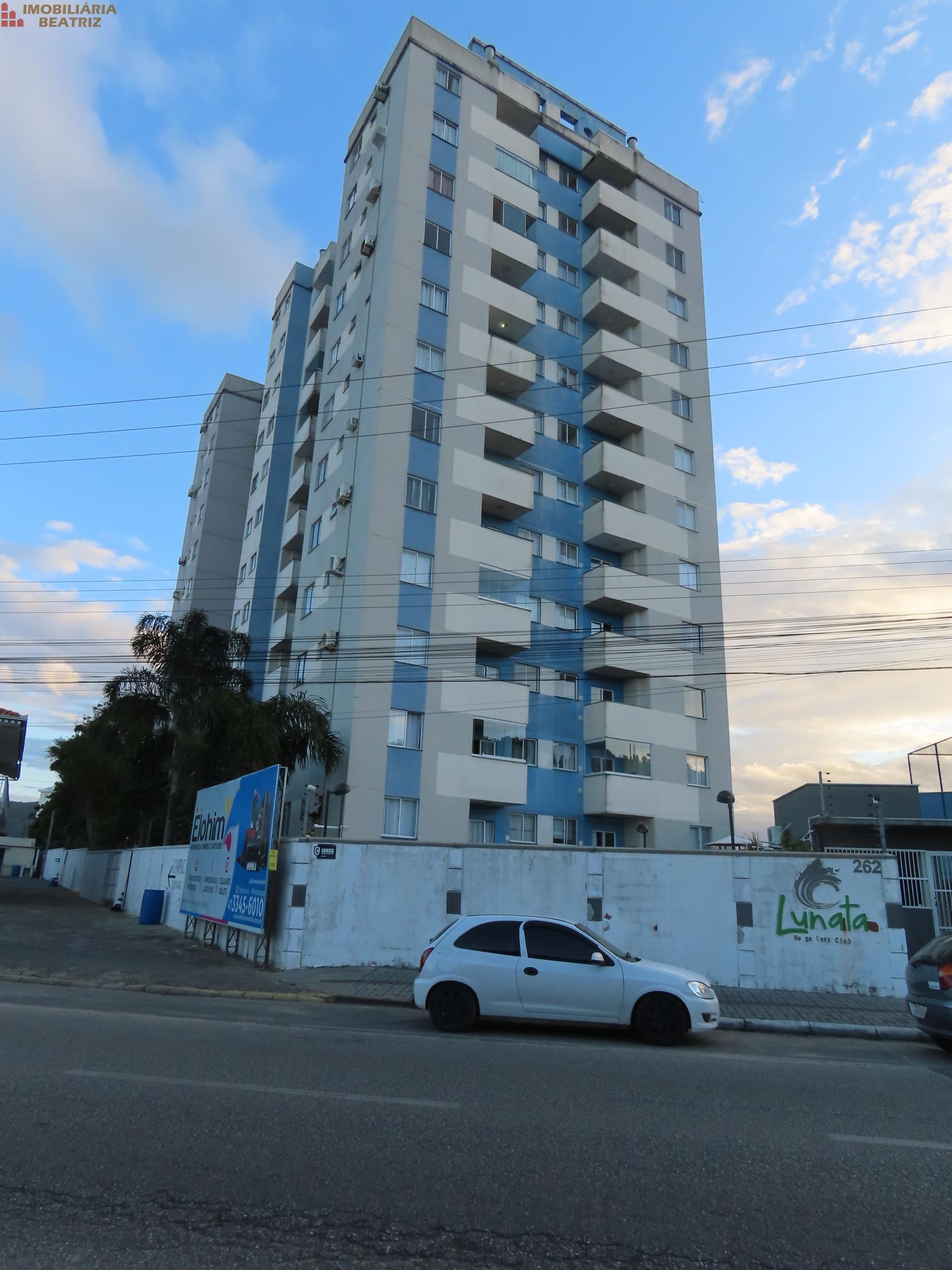 Apartamento à venda no Lunata, medindo 51,04m², a 450m da Praia