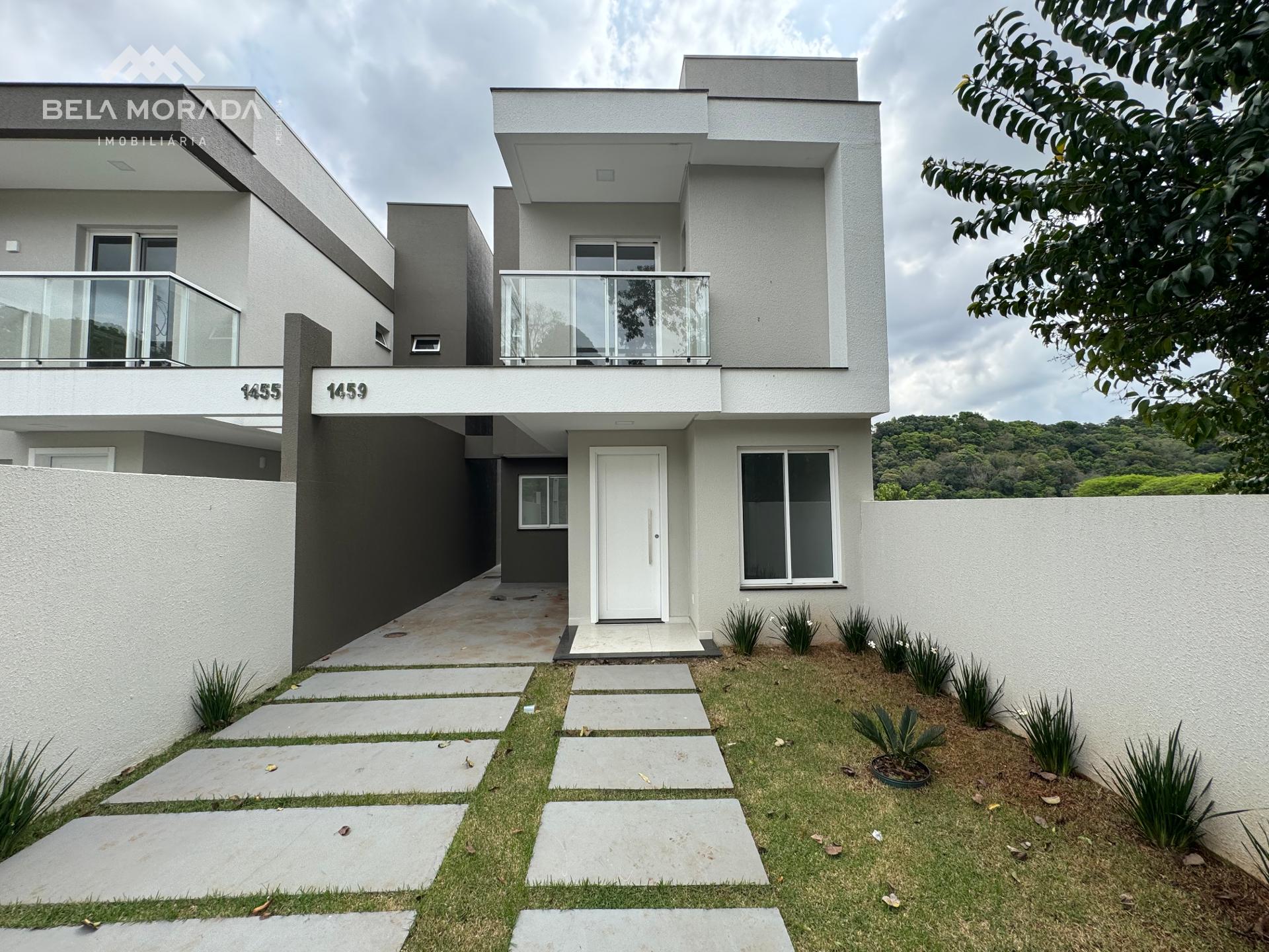 CASA NOVA A VENDA NO BAIRRO PINHEIRINHO - 01 SUITE E 02 QUARTOS