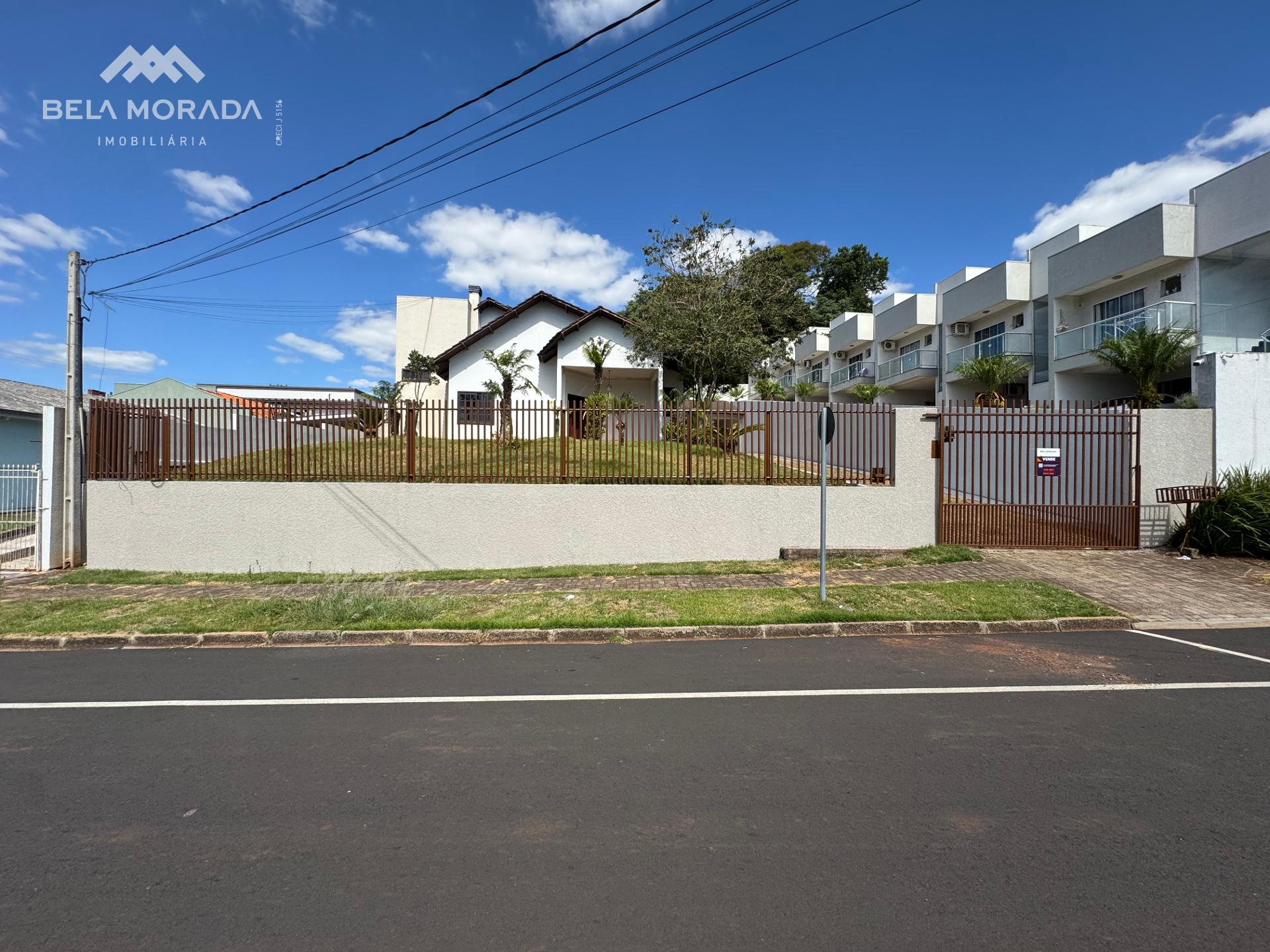 CASA A VENDA NO BAIRRO SANTA TEREZINHA -