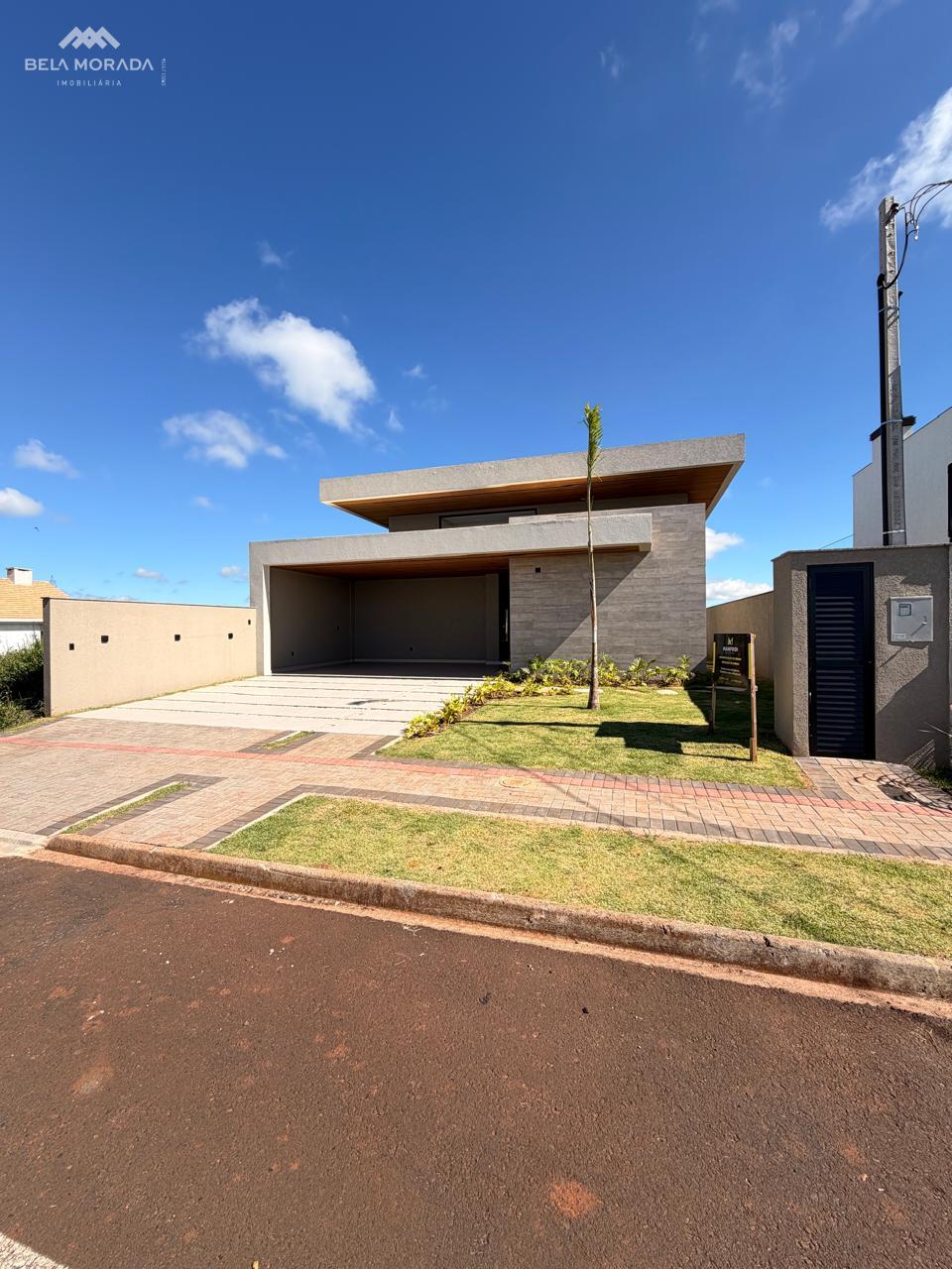CASA ALTO PADRÃO A VENDA NO BAIRRO CADORIN - 03 SUITES  01 C  ...