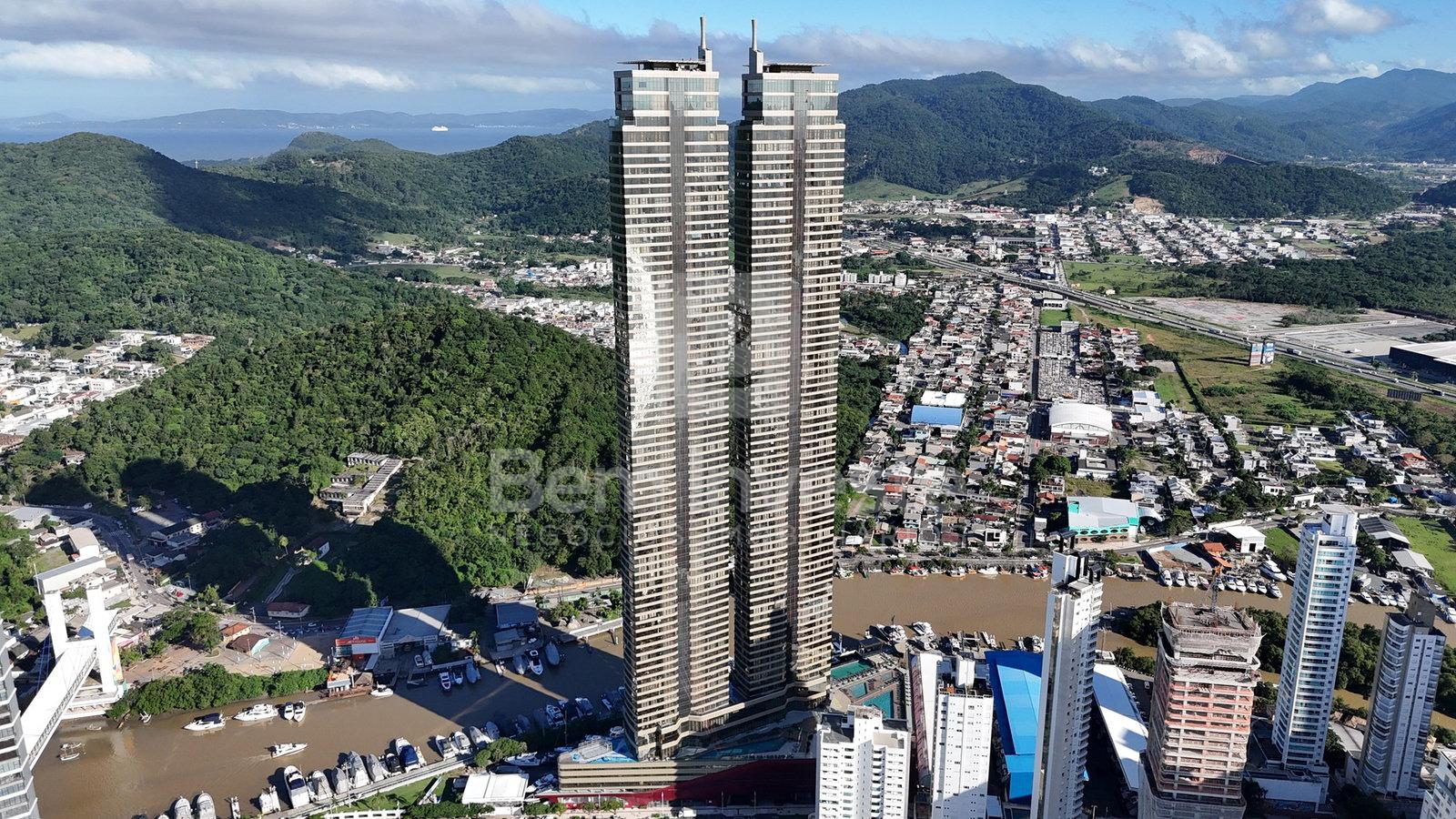 Yachthouse By Pininfarina | Apartamentos de alto luxo em Balneário Camboriú