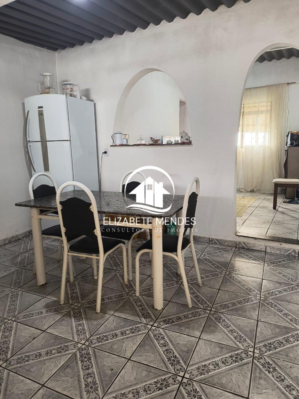 Casa à venda com 3 quartos, 241m² - Foto 18