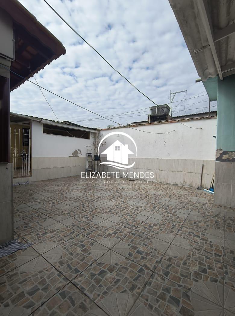 Casa à venda com 3 quartos, 241m² - Foto 28