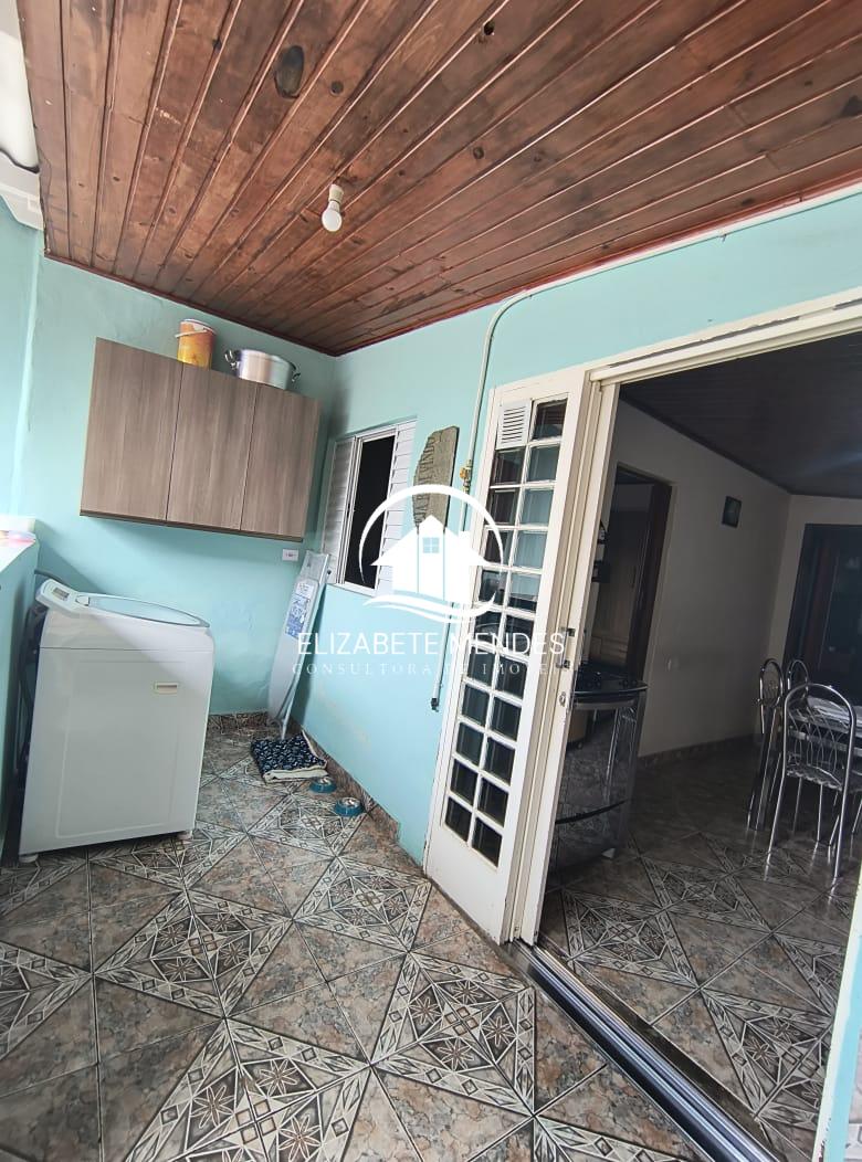 Casa à venda com 3 quartos, 241m² - Foto 29