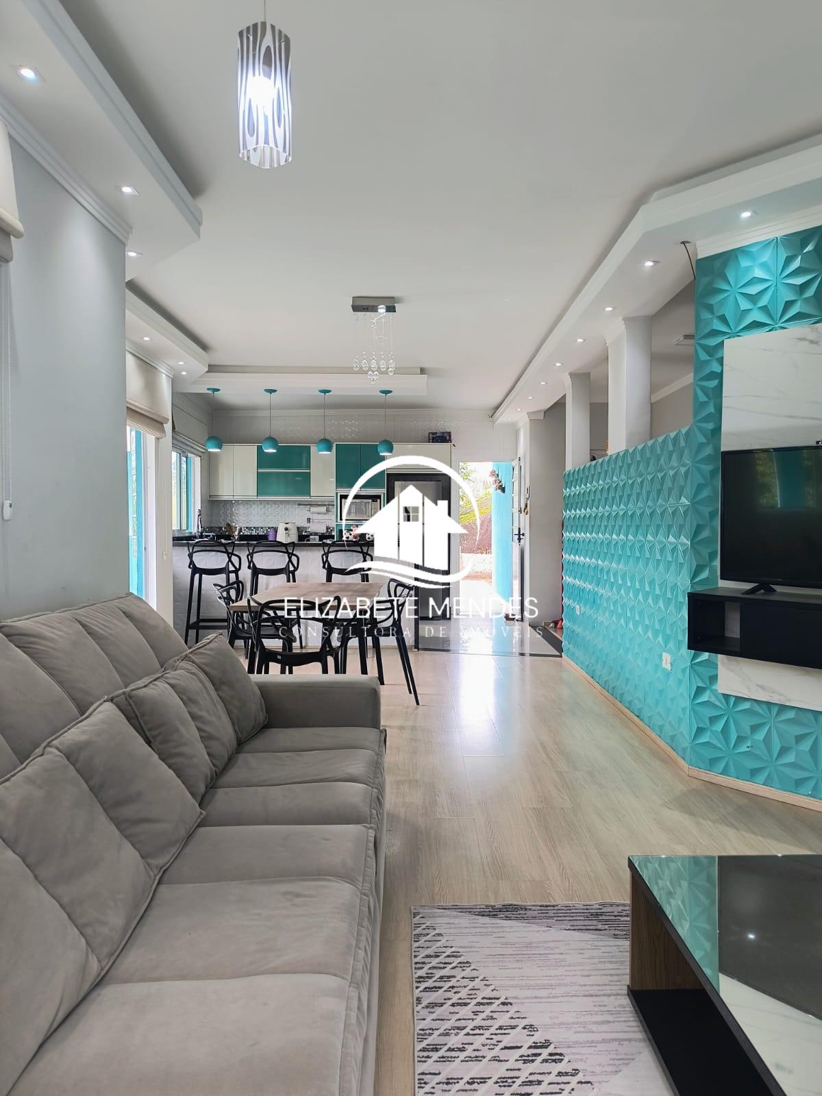 Casa à venda com 3 quartos, 300m² - Foto 1
