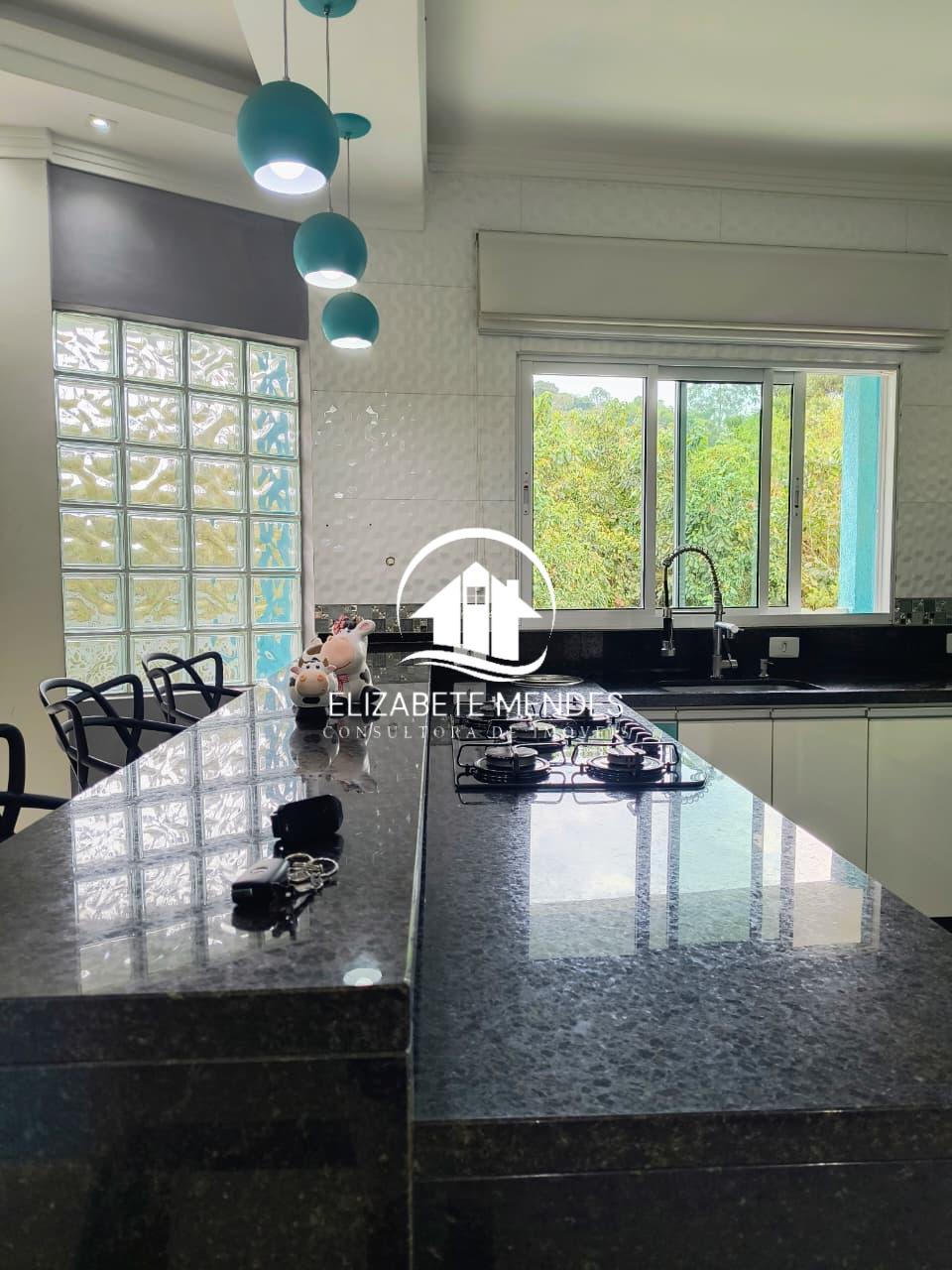 Casa à venda com 3 quartos, 300m² - Foto 6