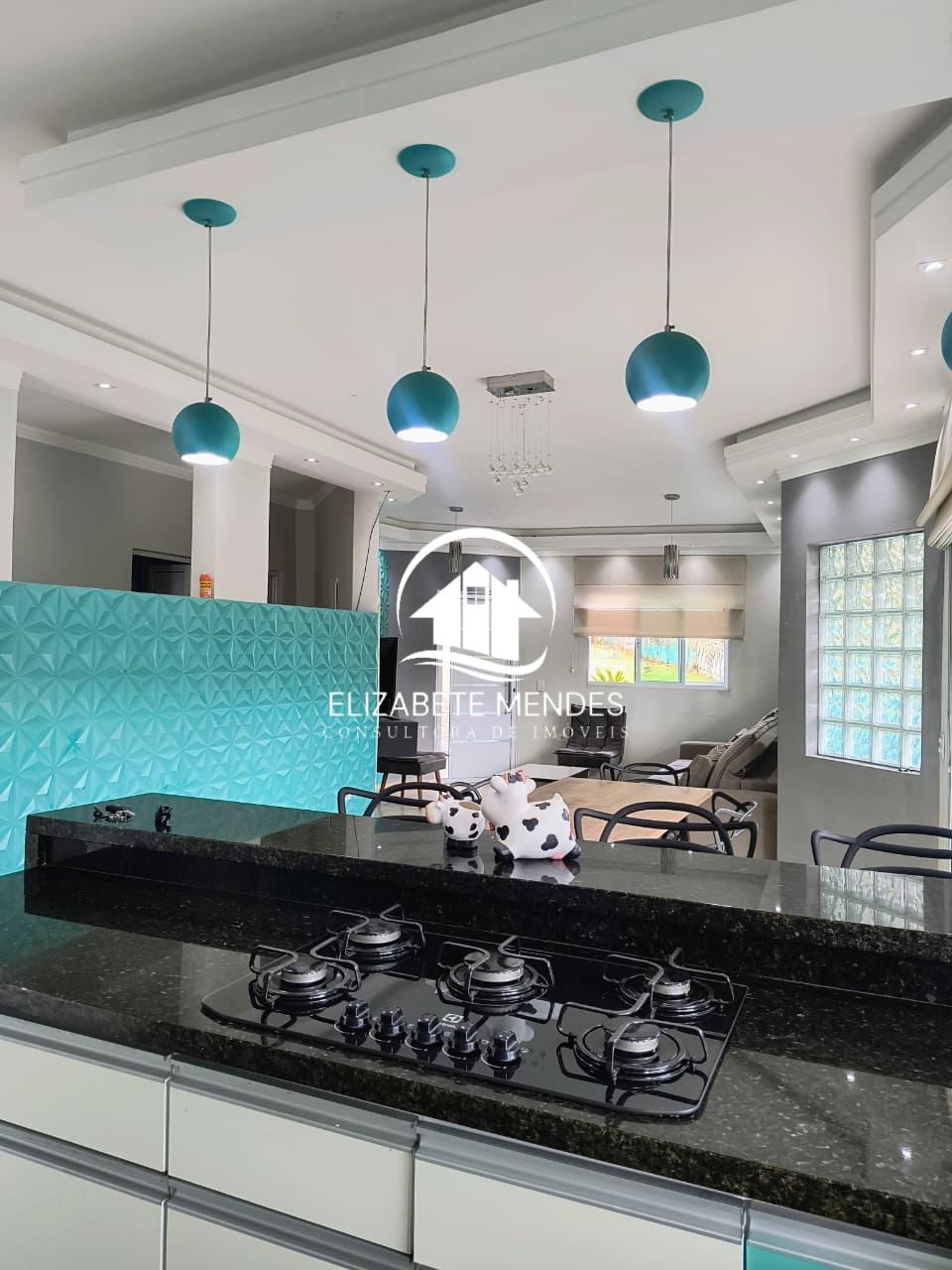 Casa à venda com 3 quartos, 300m² - Foto 10
