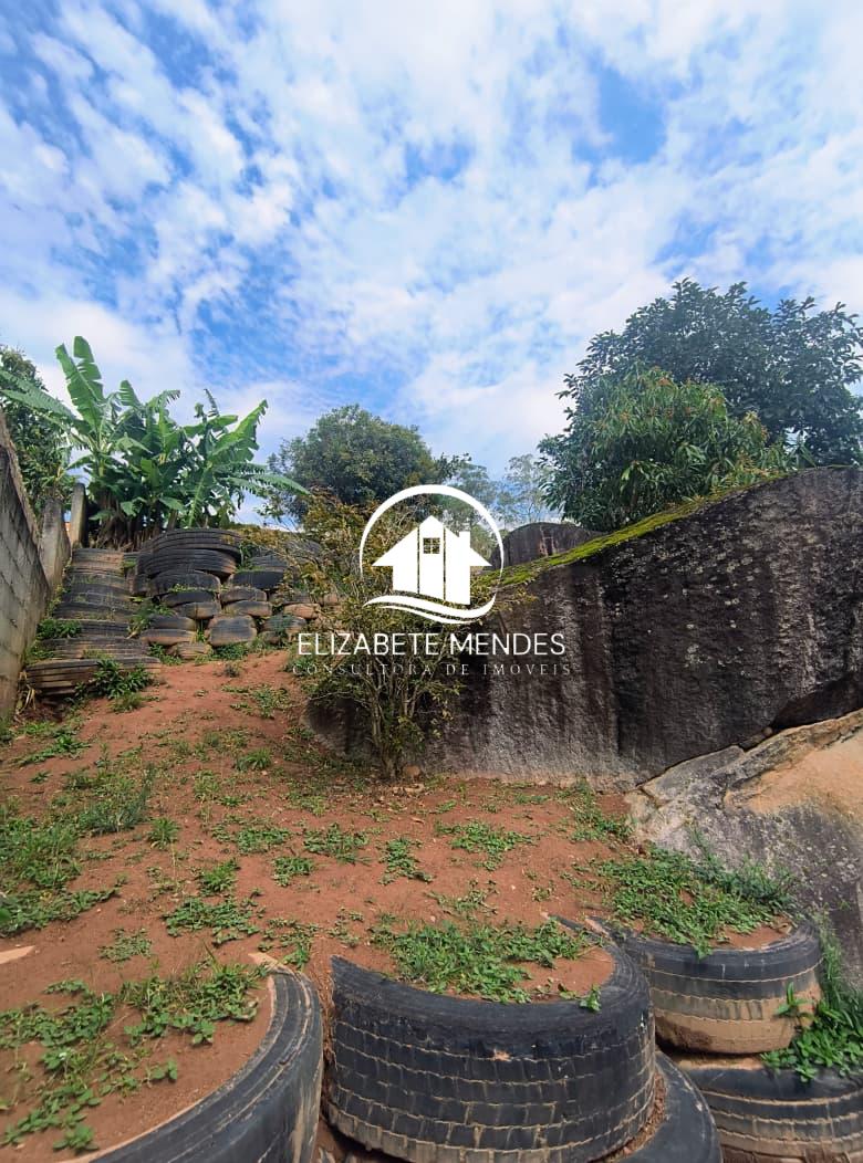 Casa à venda com 3 quartos, 300m² - Foto 33