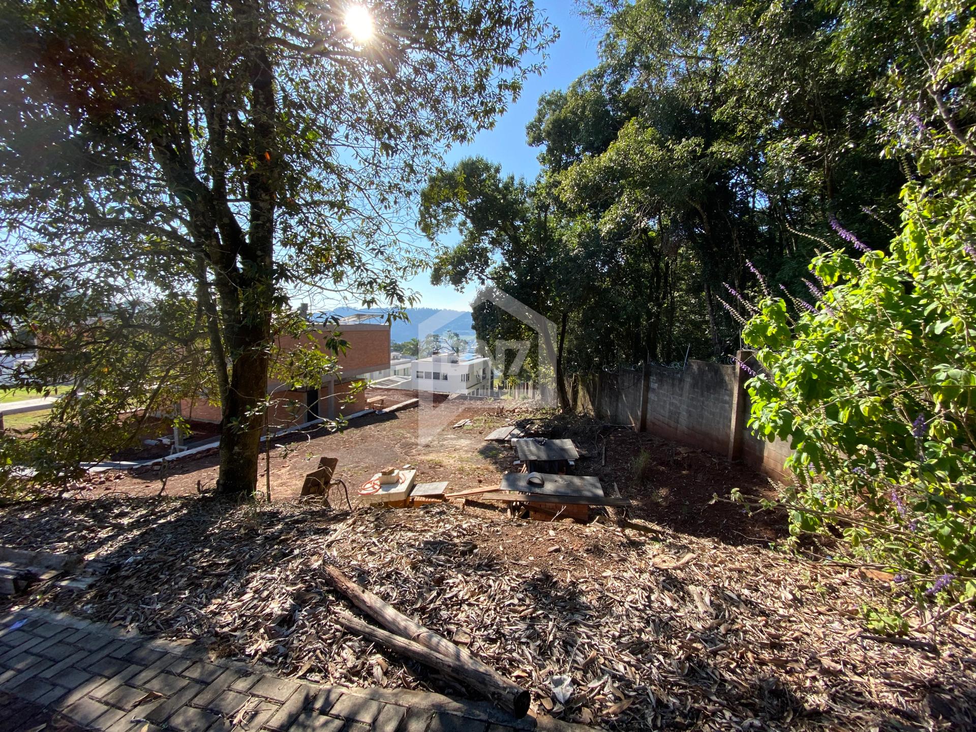 Terreno  Venda no Condomnio Portal do Sol - 575,20m  e Localizao Privilegiada