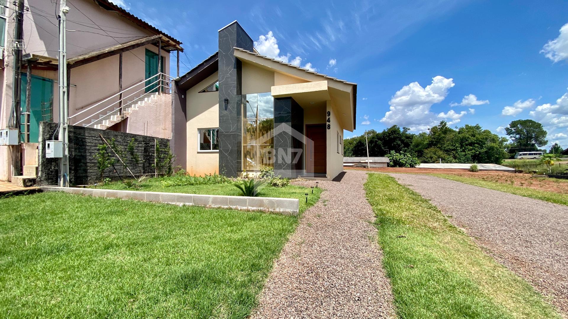 Casa Mobiliada à Venda em Marmeleiro  Um Lar Pronto para Mora...