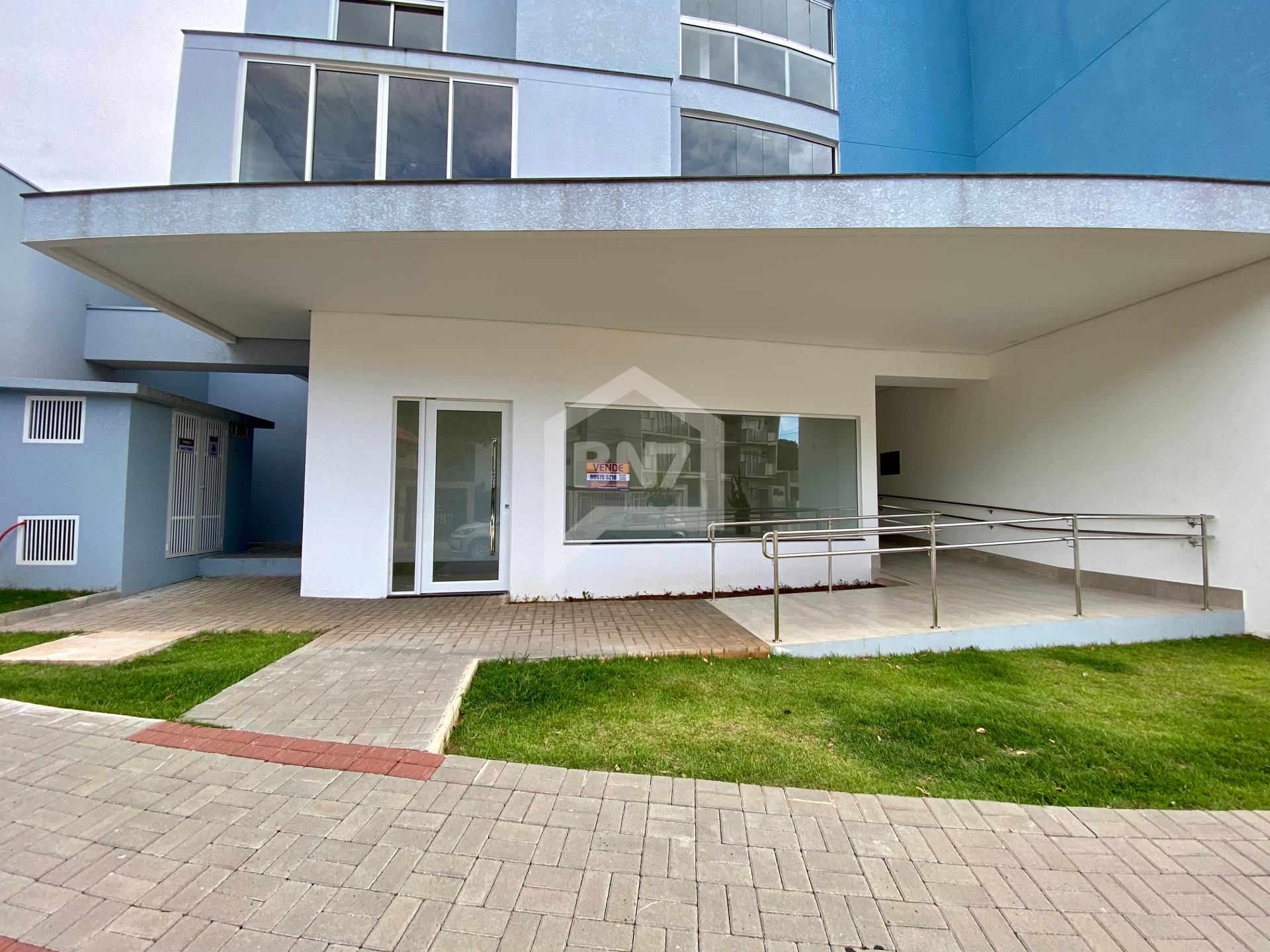 Sala Comercial no Residencial Ipê  39m  e 1 Vaga | Próxima ao...