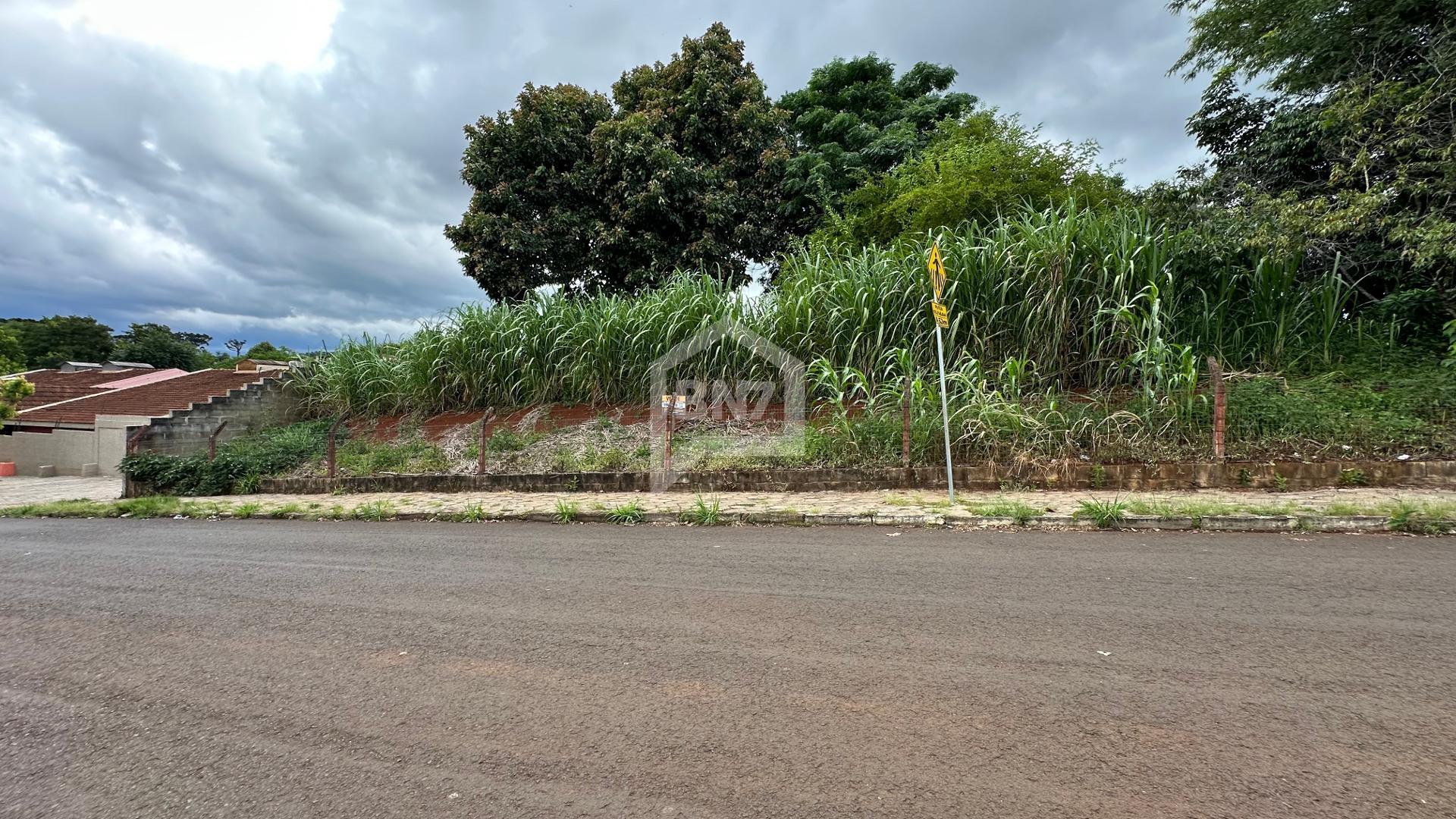 Terreno com 629 metros, J?PITER, FRANCISCO BELTRAO - PR