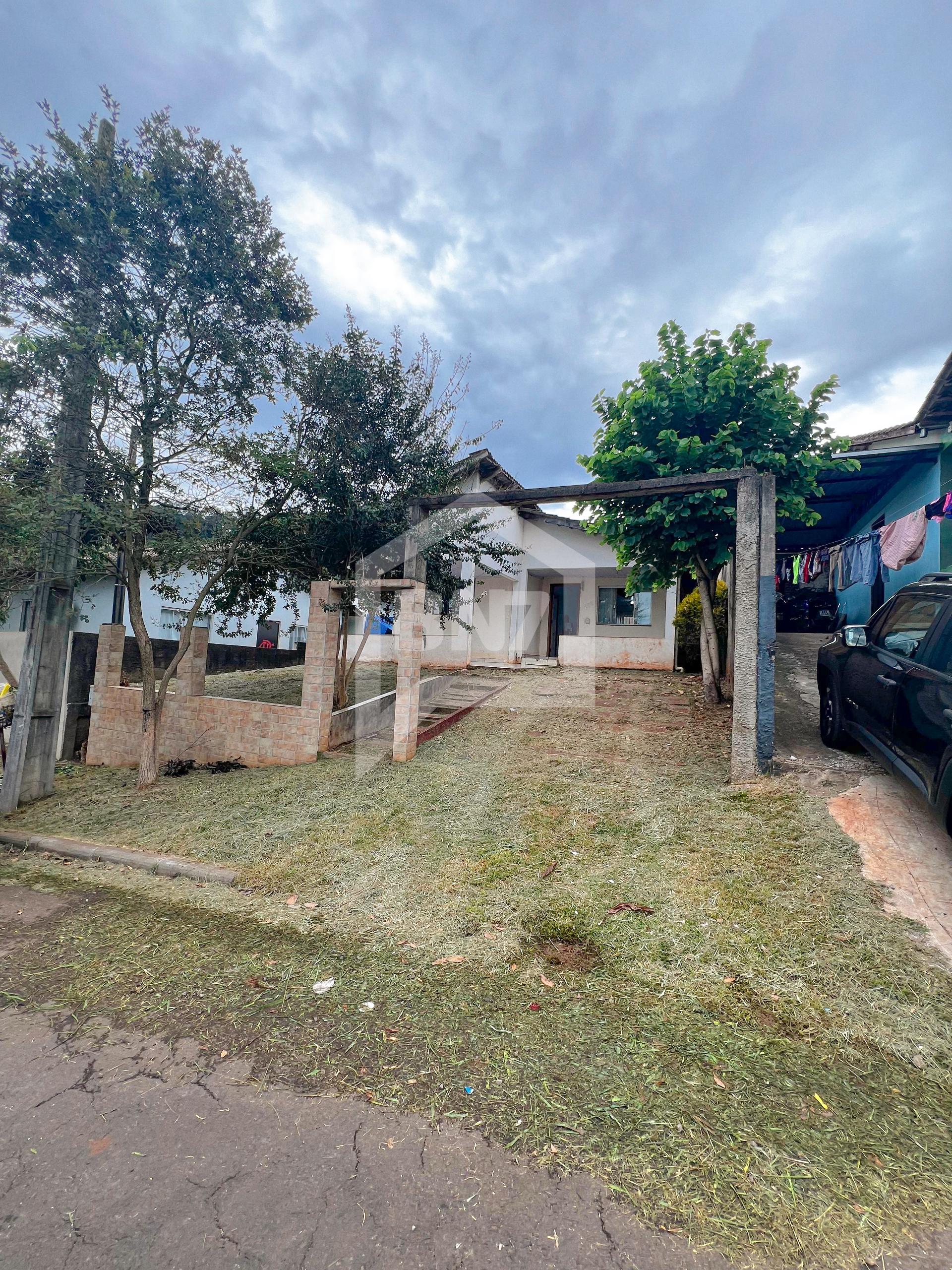CASA COM 2 QUARTOS E SOBRA DE TERRENO ? VENDA, BAIRRO AEROPORTO