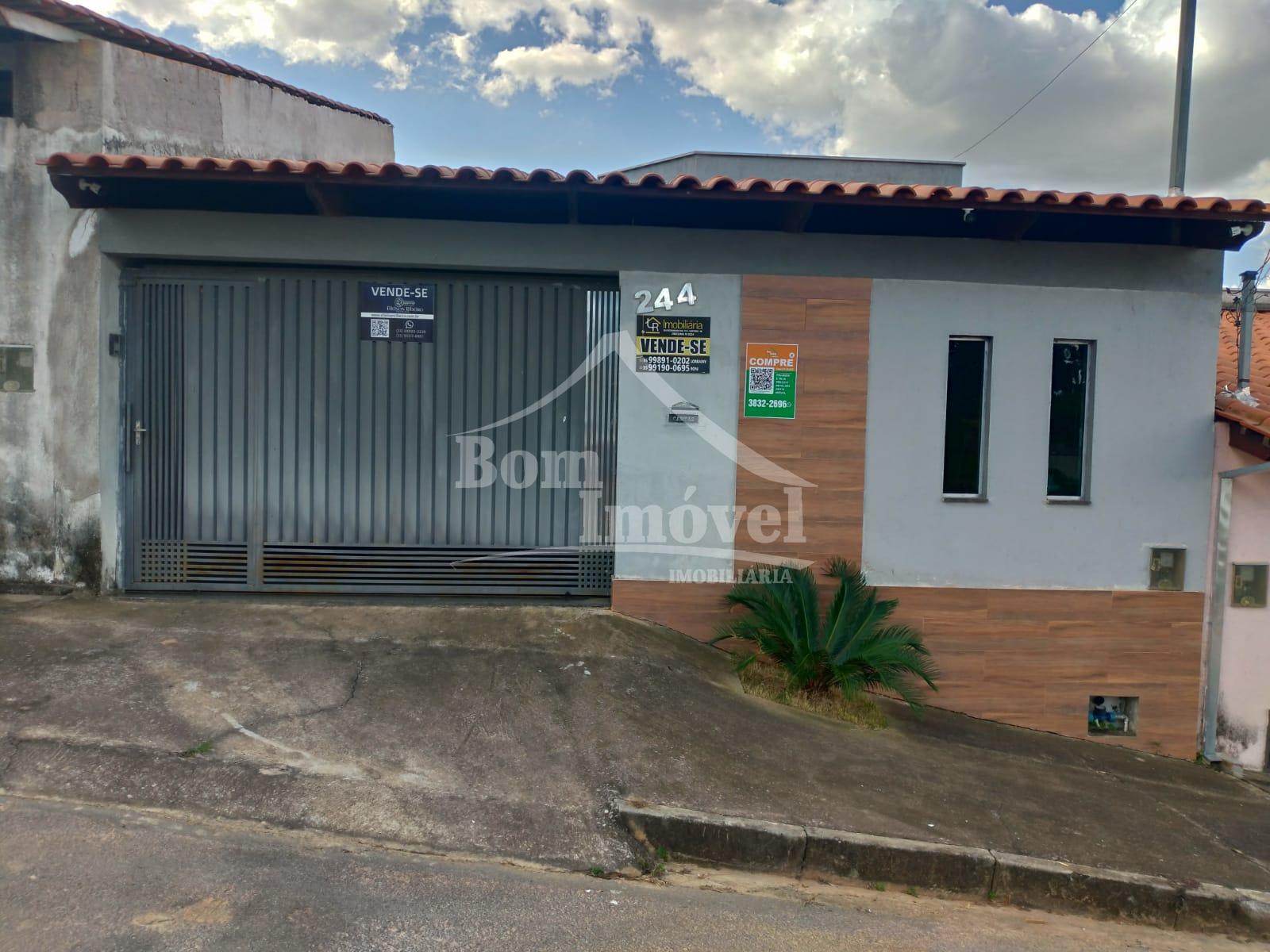 Casa de 2 dormitórios, à venda no Bairro Bela Vista II, em CAM...