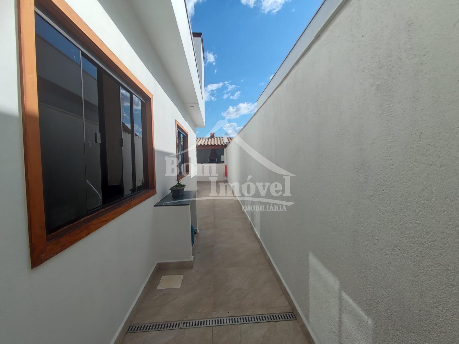 Casa à venda com 2 quartos, 180m² - Foto 16
