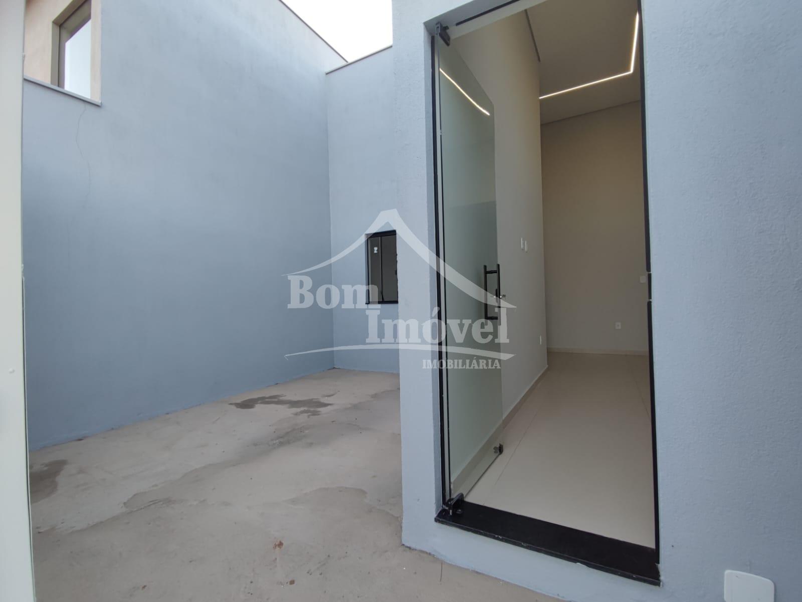 Casa à venda com 1 quarto, 75m² - Foto 2
