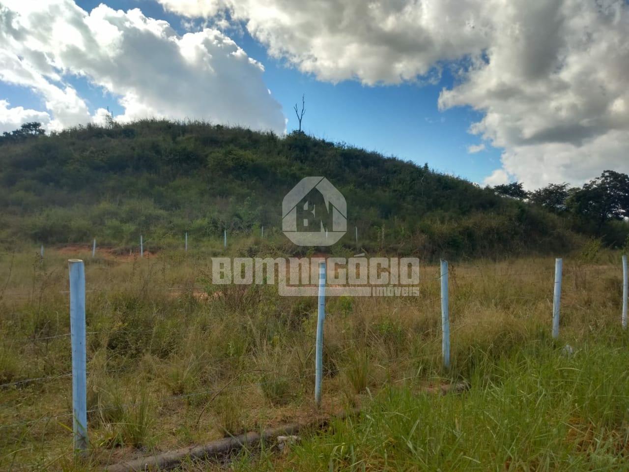 TERRENO A VENDA - CAPIM, GOVERNADOR VALADARES - MG