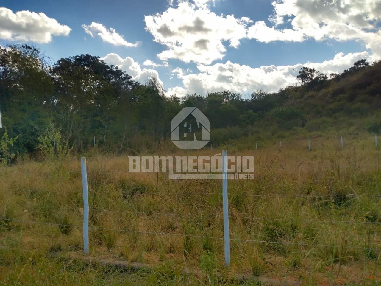 TERRENO A VENDA - CAPIM, GOVERNADOR VALADARES - MG