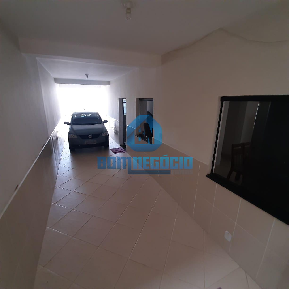 CASA COM 4 DORMITORIOS A VENDA, 240.00m , GOVERNADOR VALADARES...