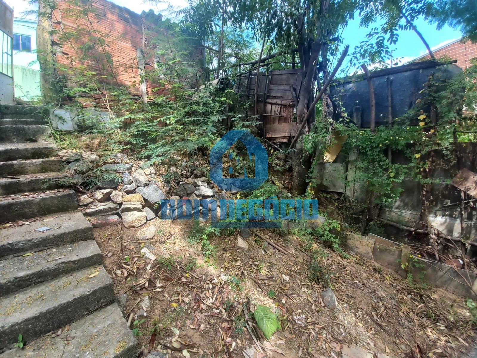 Lote à venda de 360m², JARDIM IPE, GOVERNADOR VALADARES - MG