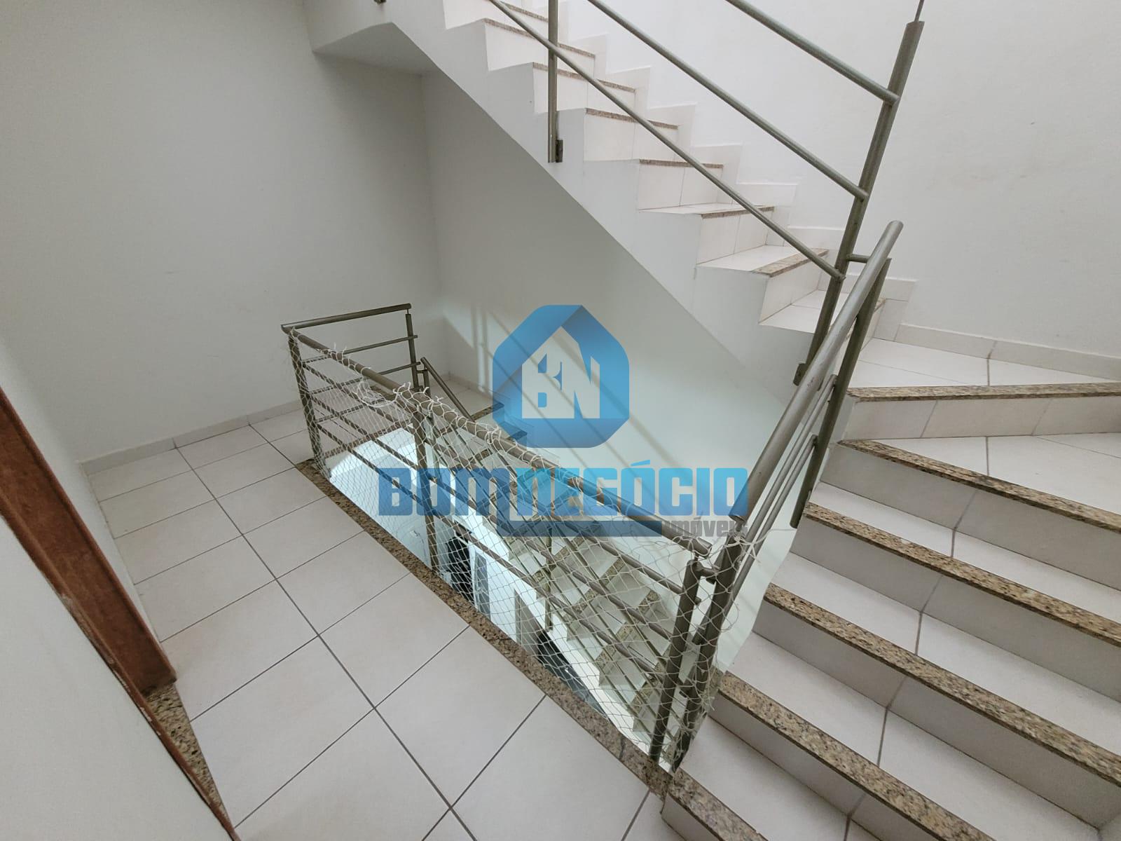 Casa Triplex à Venda, GRÃ-DUQUESA, GOVERNADOR VALADARES - MG