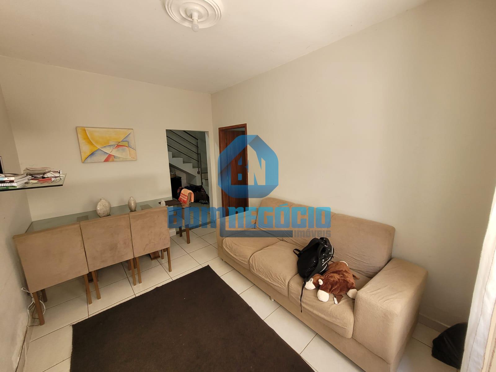 Casa Triplex à Venda, GRÃ-DUQUESA, GOVERNADOR VALADARES - MG