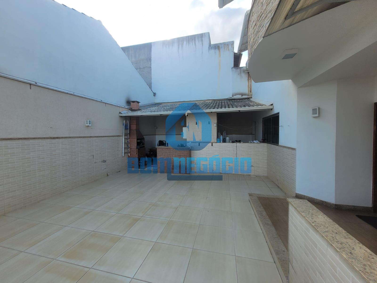 Casa com 4 dormitórios à venda, NOVA VILA BRETAS, GOVERNADOR V...