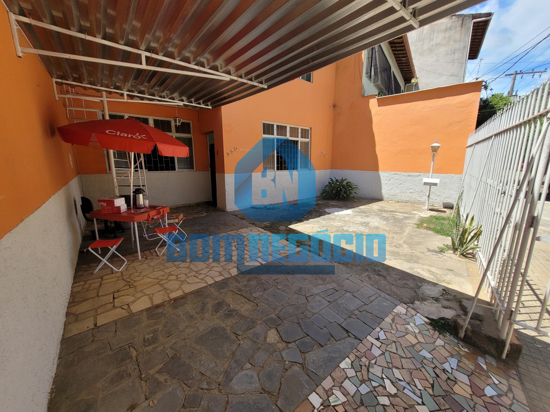 Casa com 4 dormitórios à venda, LOURDES, GOVERNADOR VALADARES ...