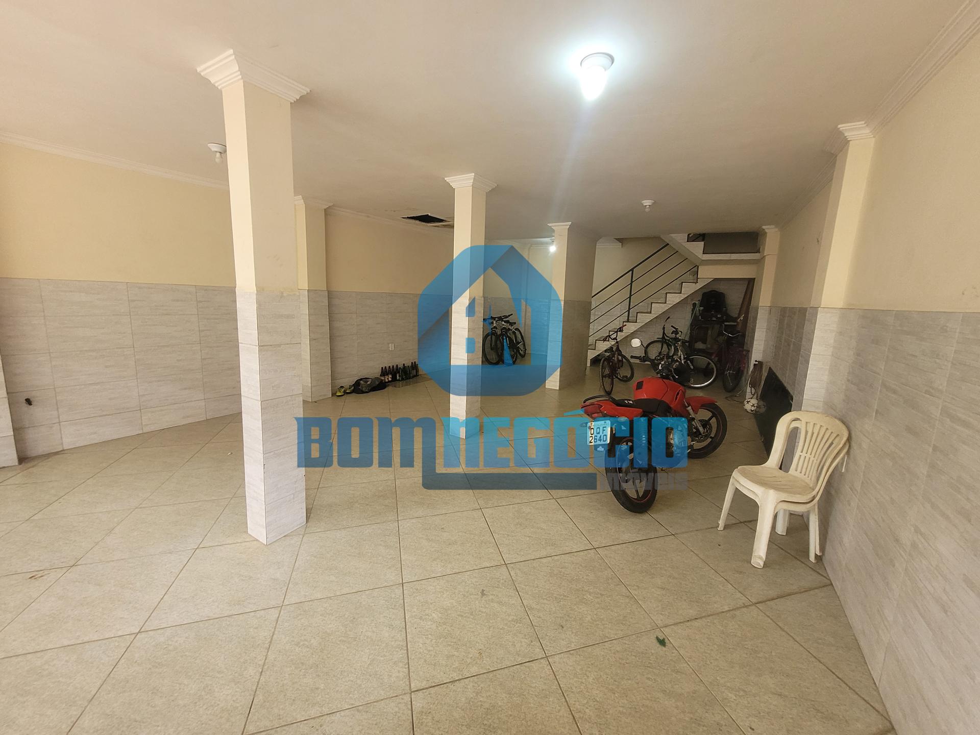 Apartamento com 3 dormitórios à venda, GOVERNADOR VALADARES - MG