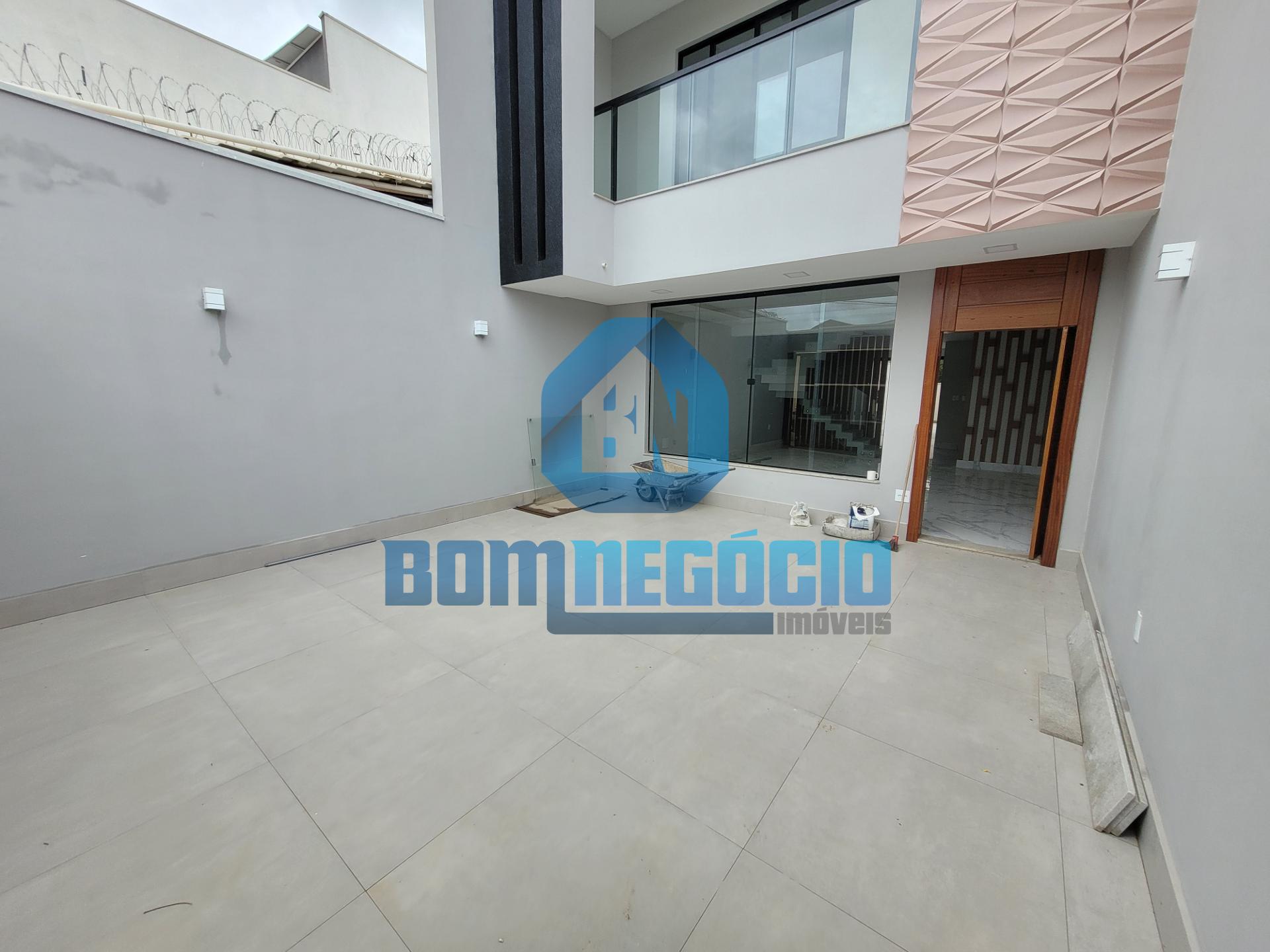 Casa com 3 dormitórios à venda, CIDADE NOVA, GOVERNADOR VALADA...