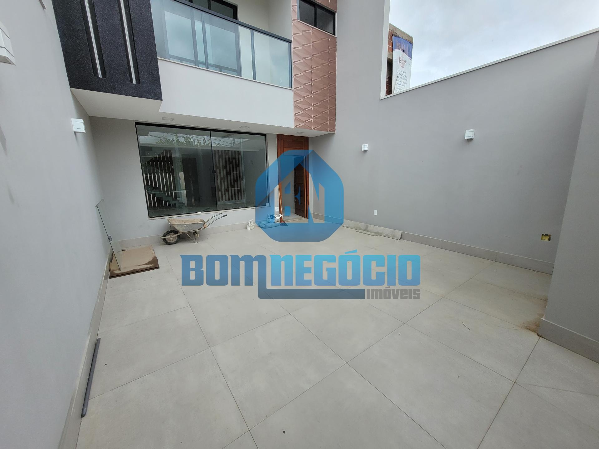 Casa com 3 dormitórios à venda, CIDADE NOVA, GOVERNADOR VALADA...