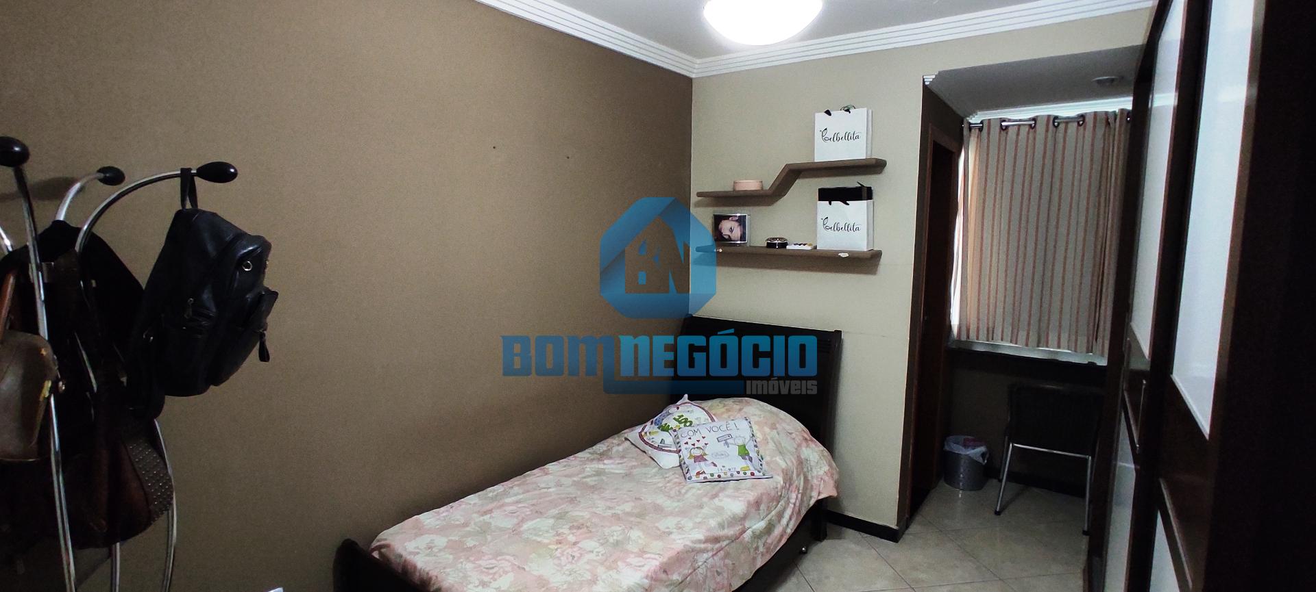 Casa com 4 dormitórios à venda,433.14 m , GOVERNADOR VALADARES...