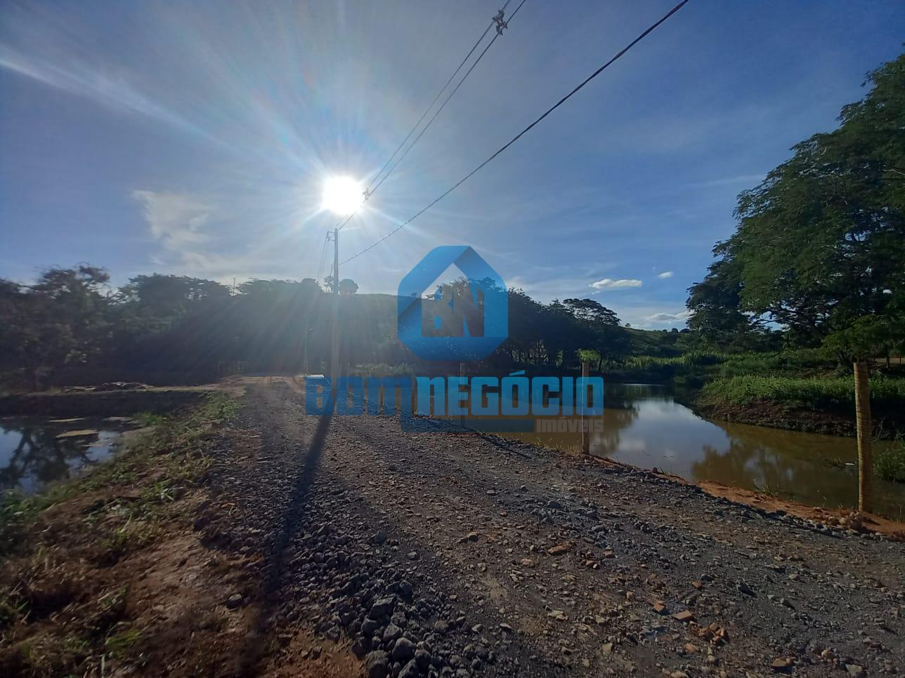 Chácara 1000m² à venda, SANTO ANTÔNIO DO PONTAL, GOVERNADOR VA...