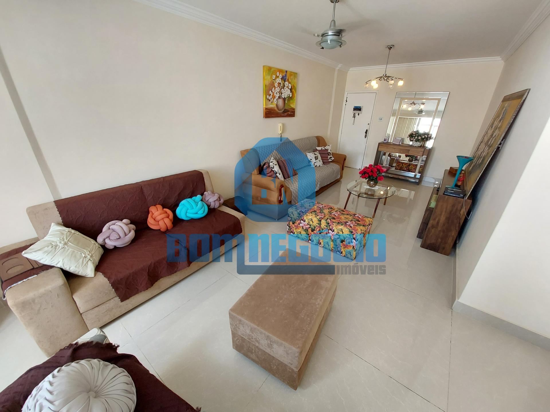 Apartamento à venda com dois quartos e uma suíte, Região Centr...