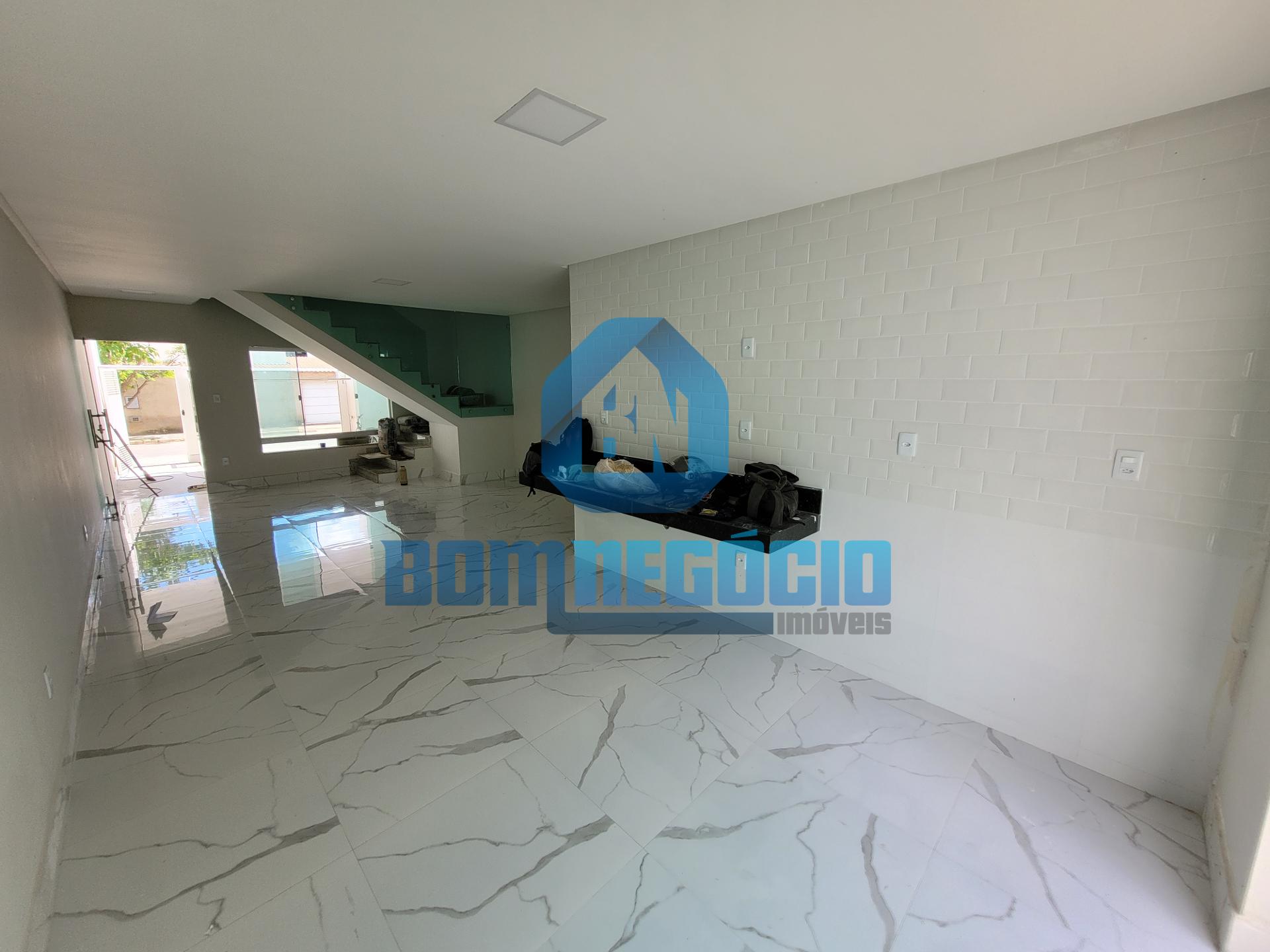 Casa com 3 dormitórios à venda, Parque Olímpico, GOVERNADOR VA...