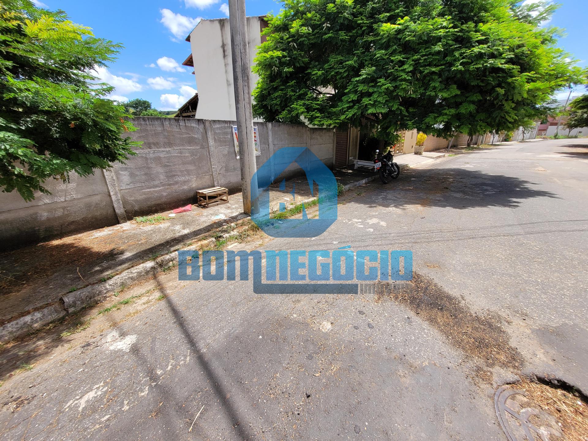Lote com 252m  à venda, CIDADE NOVA, GOVERNADOR VALADARES - MG