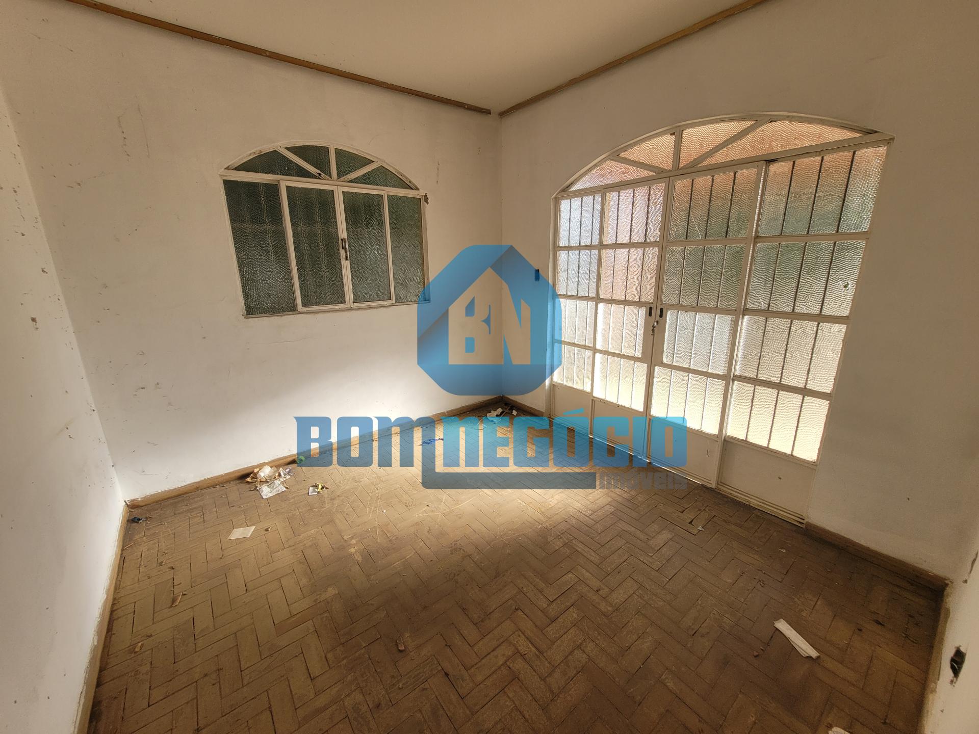 Casa com 7 dormitórios à venda, GRÃ-DUQUESA, GOVERNADOR VALADA...