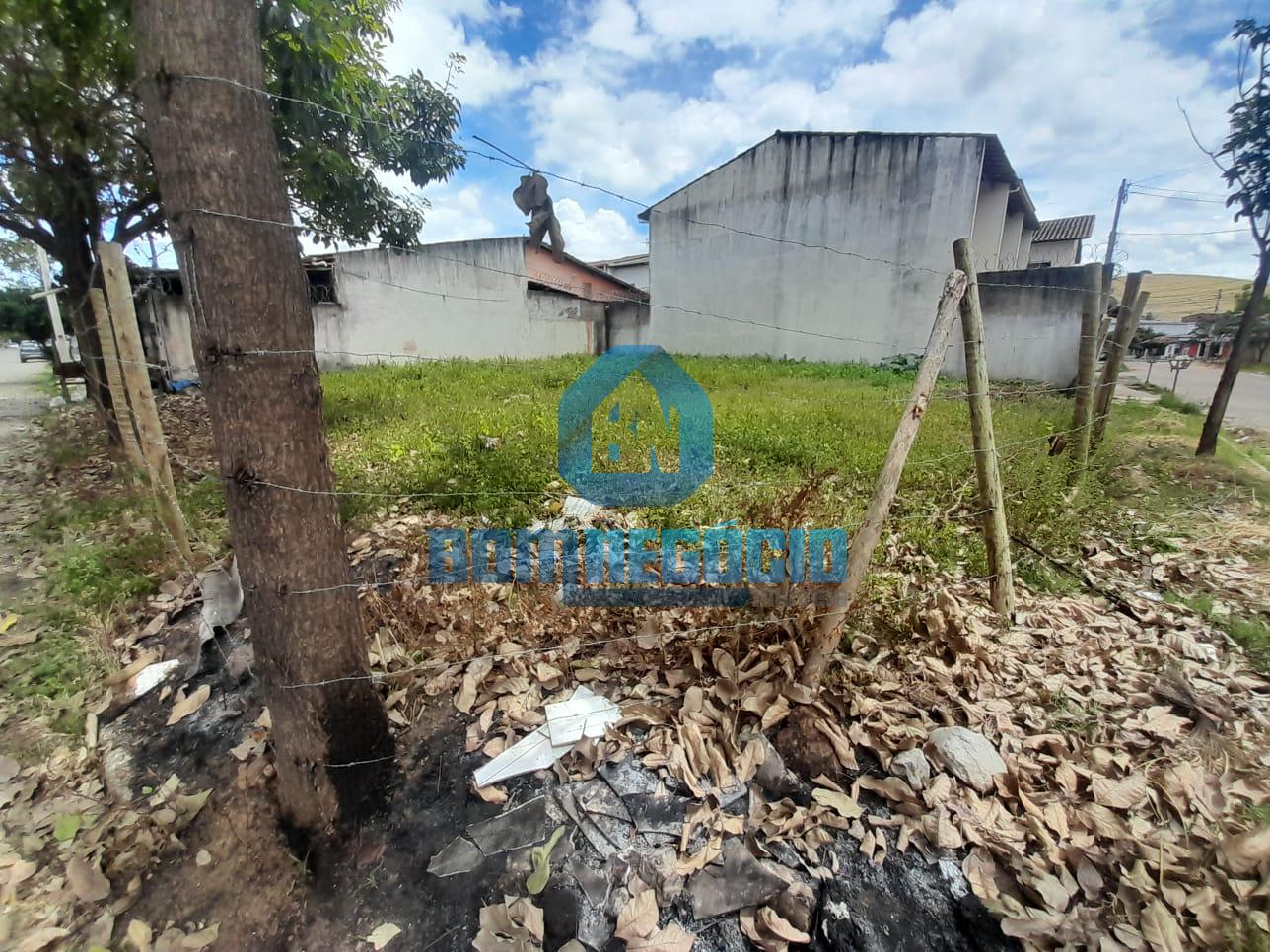 lote de esquina, lote a venda, lote prox ao centro lote plano