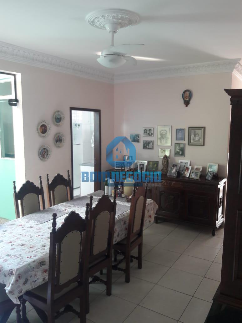 Apartamento com 3 dormitórios à venda, CENTRO, GOVERNADOR VALA...