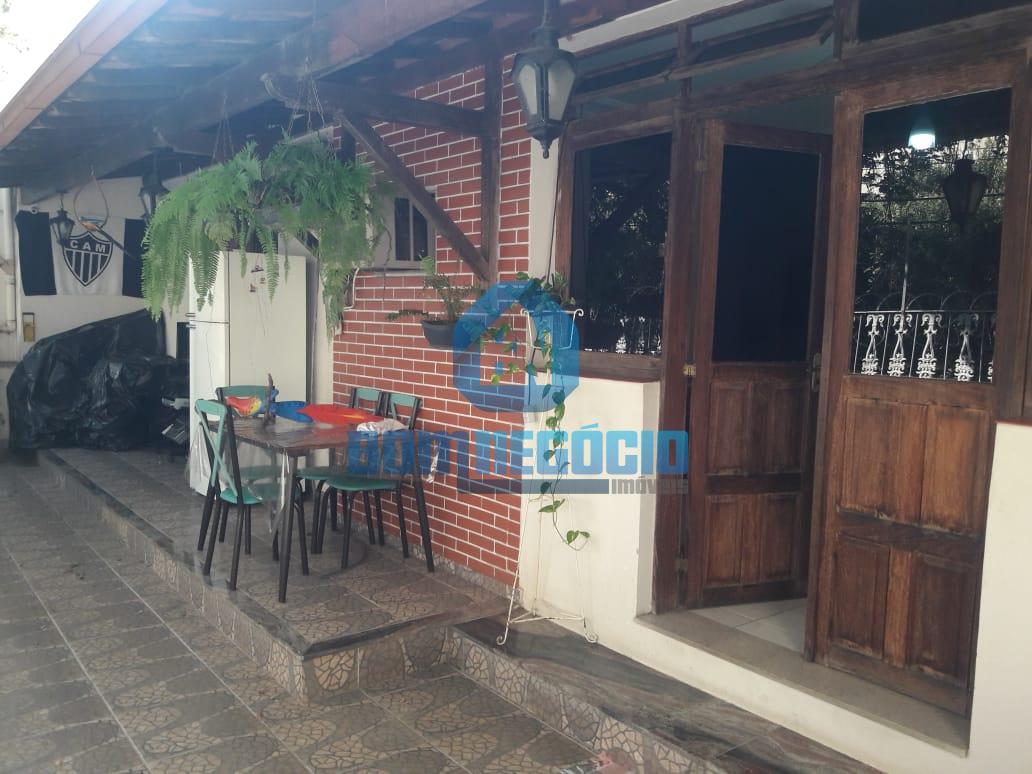 Apartamento com 3 dormitórios à venda, CENTRO, GOVERNADOR VALA...